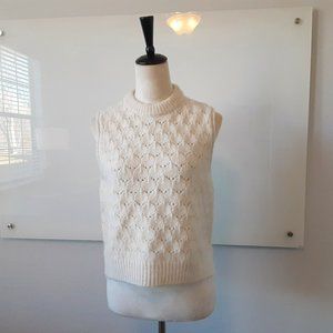 NWT Universal Thread Goods Co. Sleeveless Cream Sweater - size XS